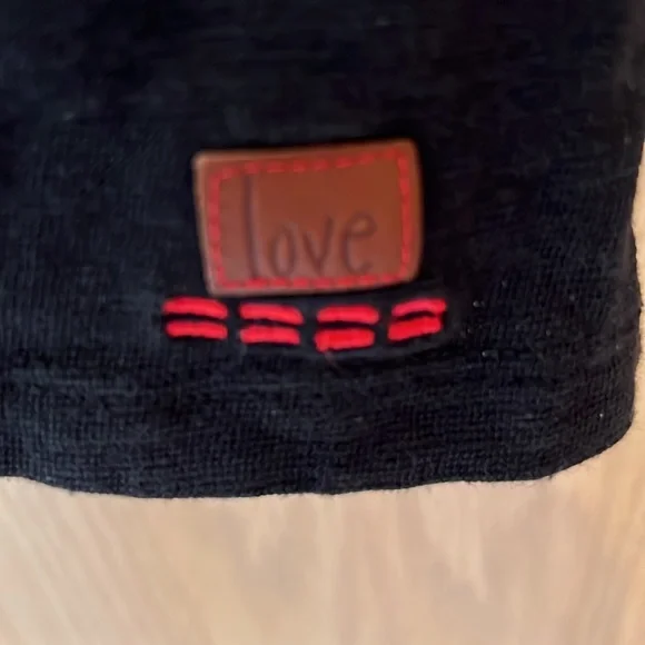 PEACE LOVE WORLD top EUC - Picture 5 of 5